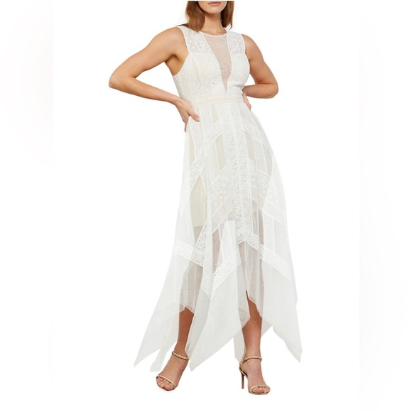 NWT BCBGMAXAZRIA Andi Asymmetric Lace & Tulle Maxi Dress size 0 - Picture 3 of 7